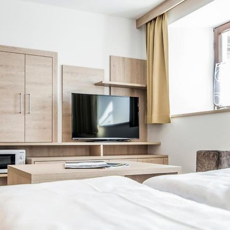 Apartments Heidenberger Delle Scuole Колле-Ізарко Екстер'єр фото