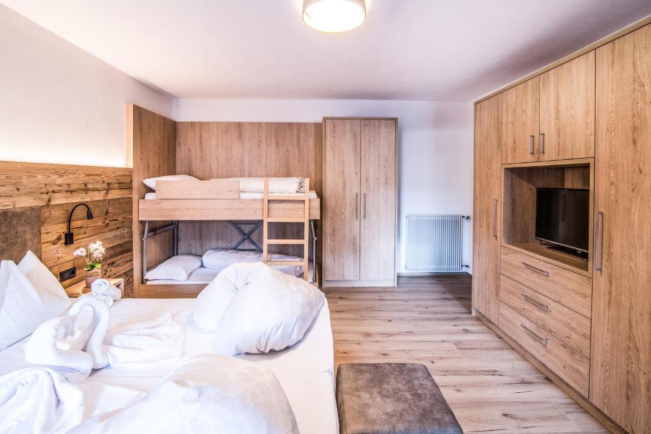 Apartments Heidenberger Delle Scuole Колле-Ізарко Екстер'єр фото