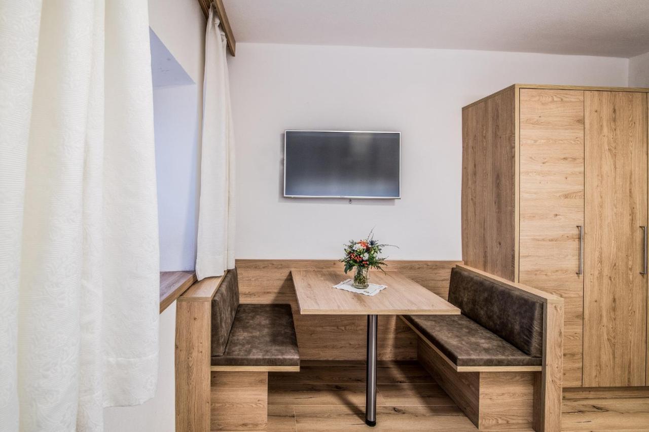 Apartments Heidenberger Delle Scuole Колле-Ізарко Екстер'єр фото