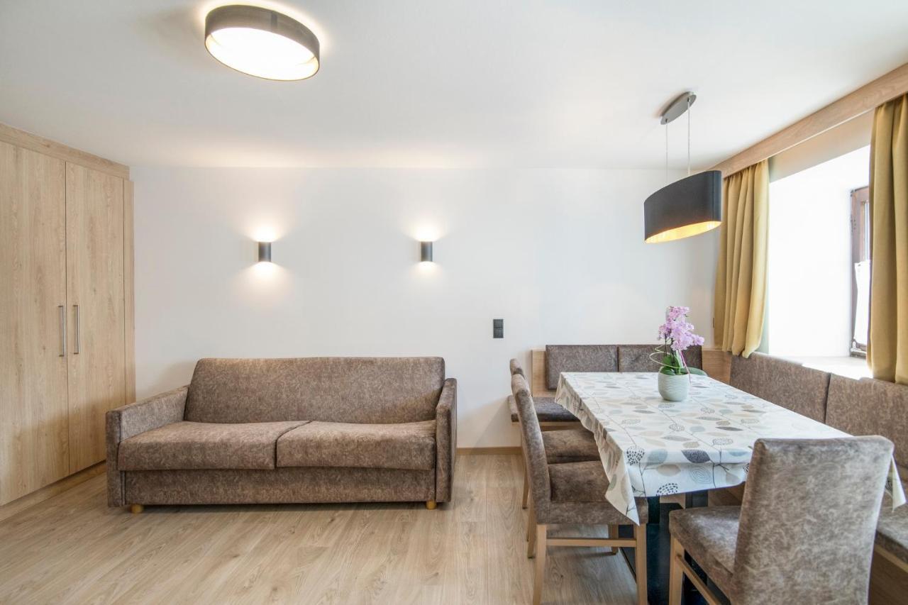 Apartments Heidenberger Delle Scuole Колле-Ізарко Екстер'єр фото